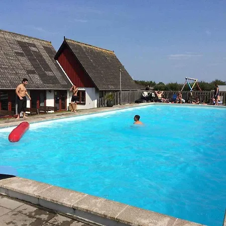 Apartmán Lovely Holiday For Up To Six People,